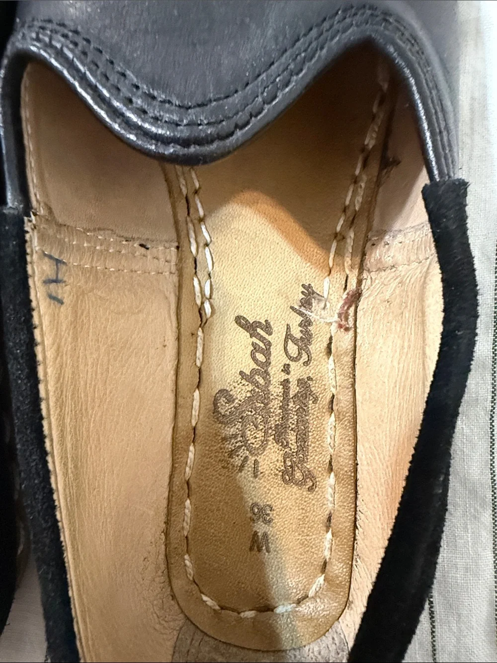 Sabah classic black